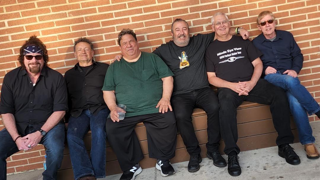 Mind's Eye View Band